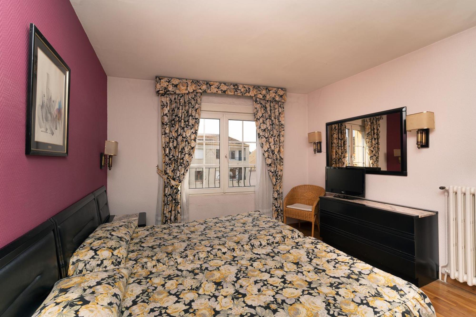 Hotel Tall De Conill Capellades Екстериор снимка