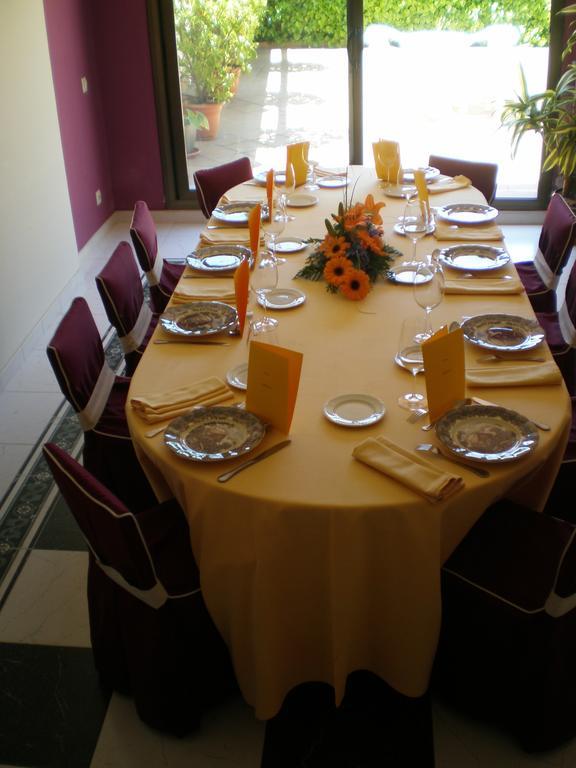 Hotel Tall De Conill Capellades Екстериор снимка