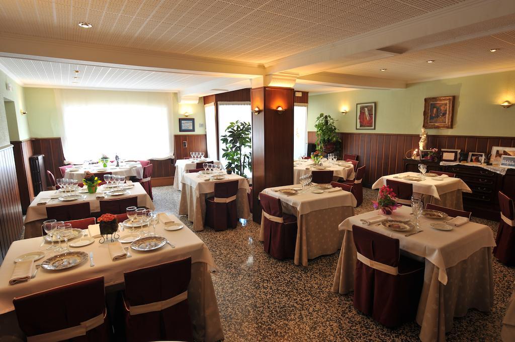 Hotel Tall De Conill Capellades Екстериор снимка