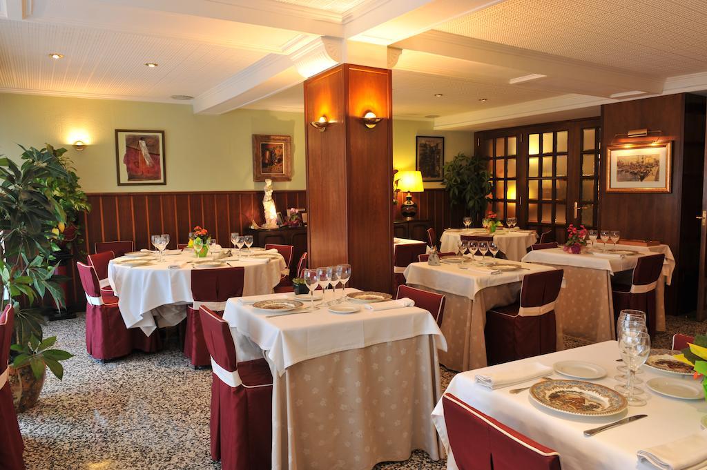 Hotel Tall De Conill Capellades Екстериор снимка