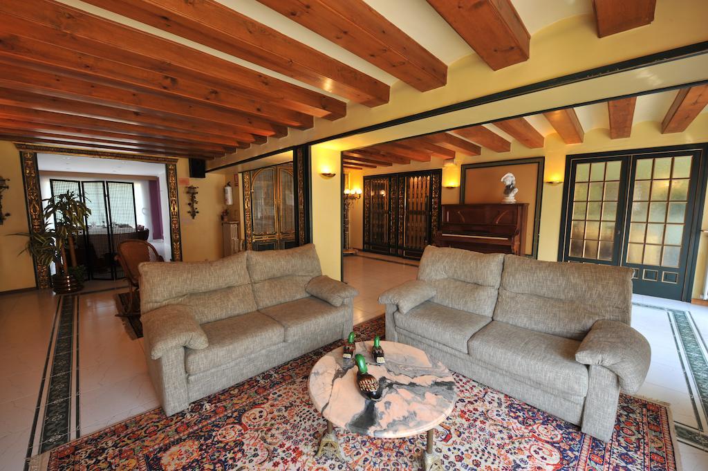 Hotel Tall De Conill Capellades Екстериор снимка